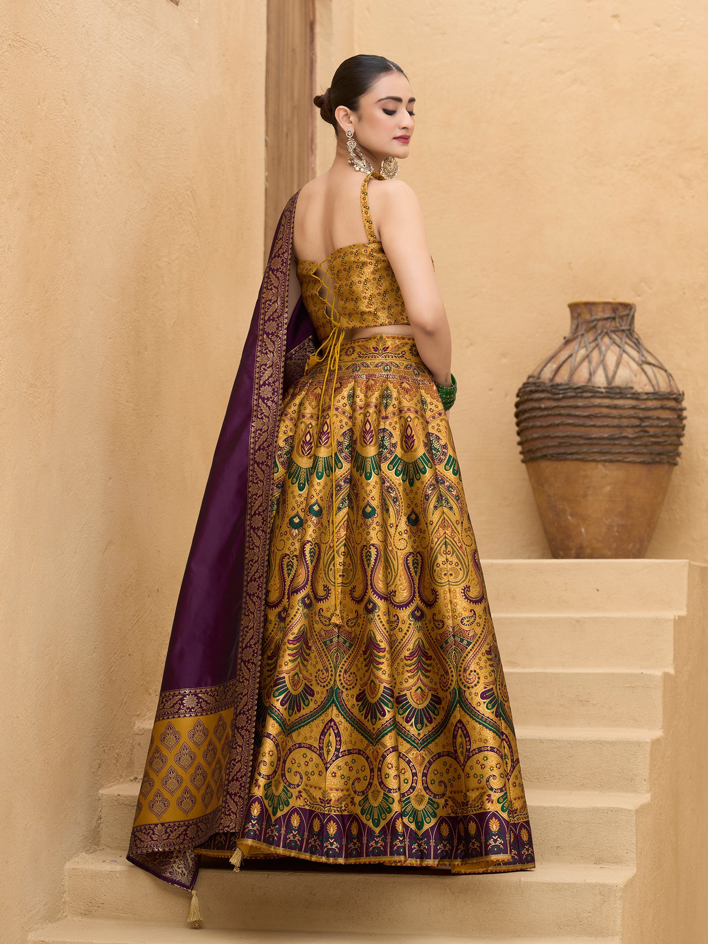 Women's Yellow Kanjiwaram Lehengas
