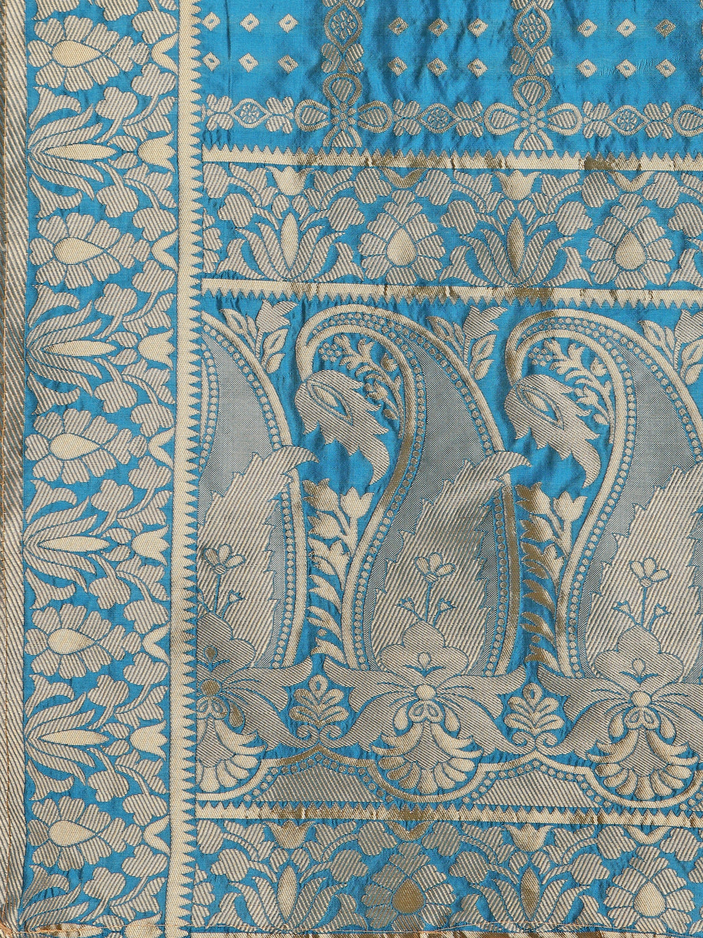 Women Embellished Flared Navy Blue Lehenga Choli