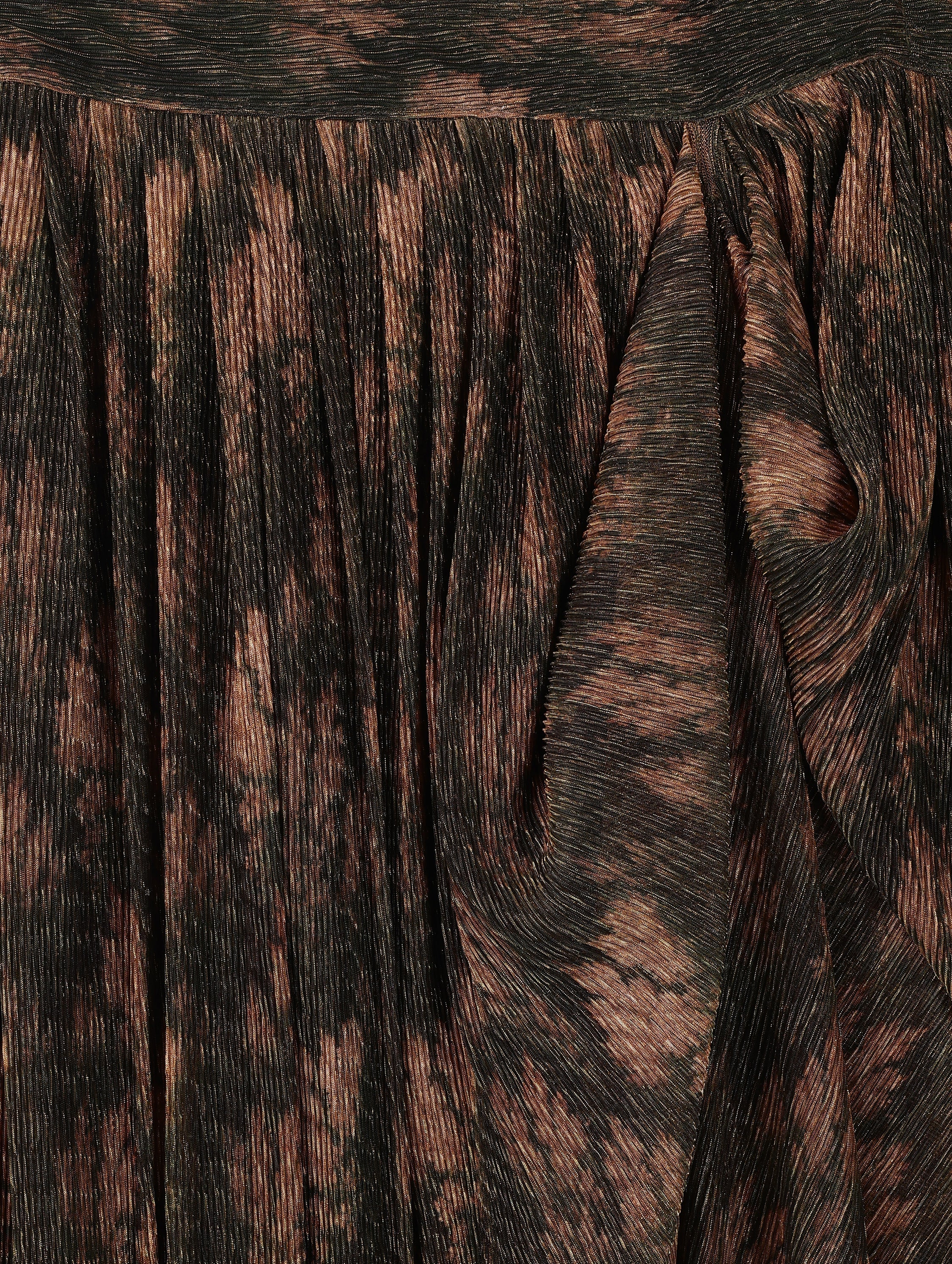 Dhoti-Style Paired Green lehenga Choli With Net Dupatta