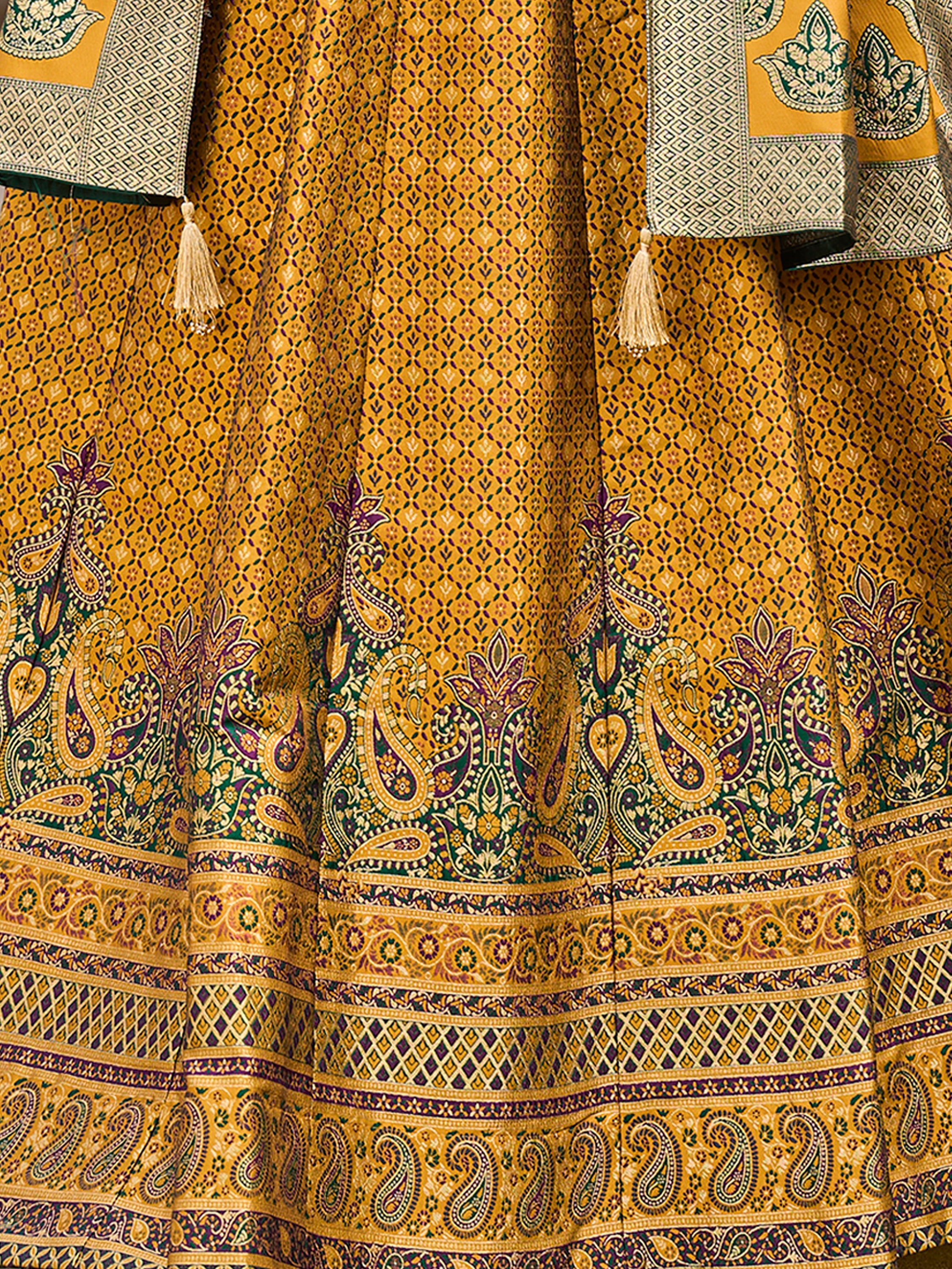 Women's Yellow Kanjiwaram Lehengas