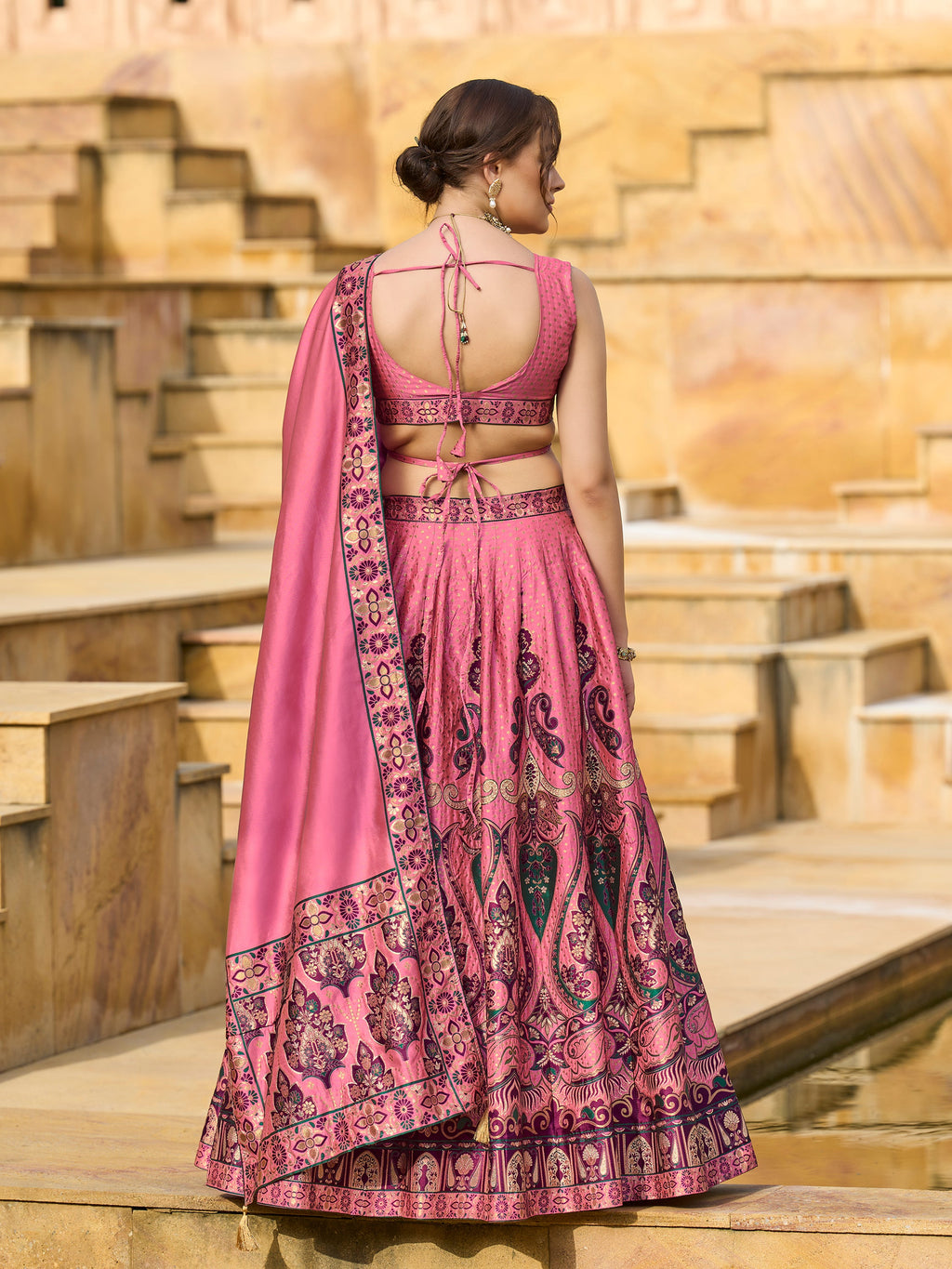 Women's Pink Jacquard Crape Lehengas