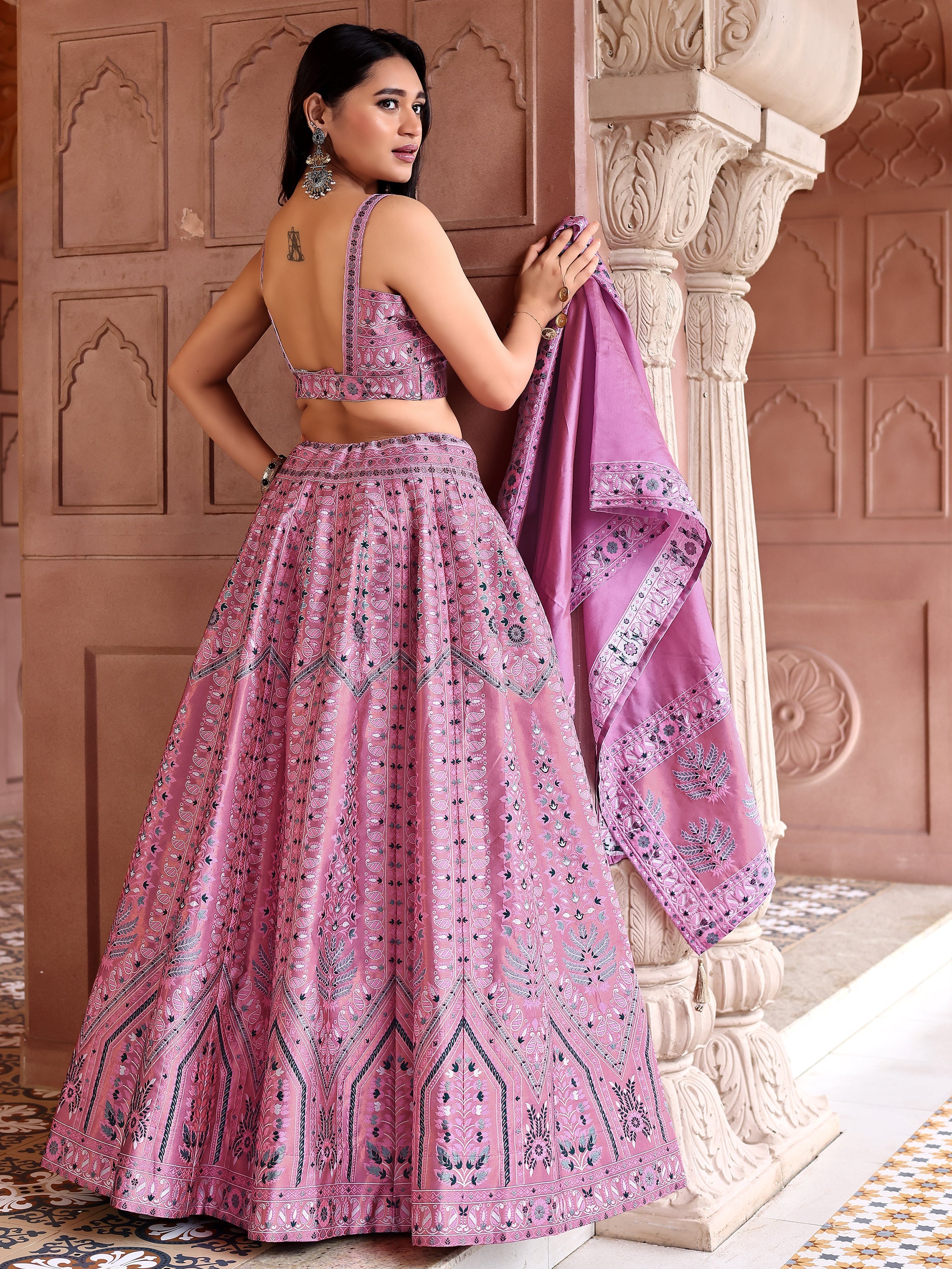 Kanjivaram Lehenga Choli Pink Woven Motifs