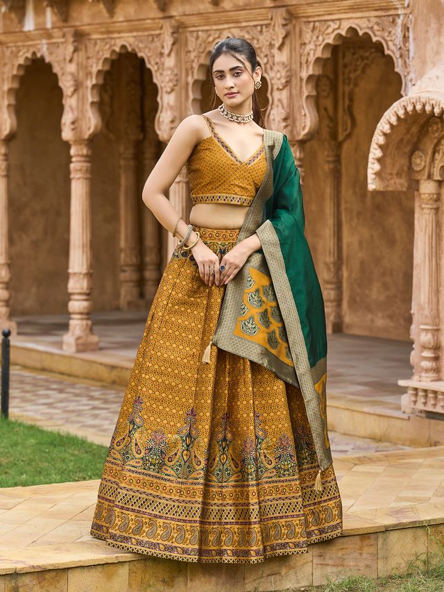 Women's Yellow Kanjiwaram Lehengas