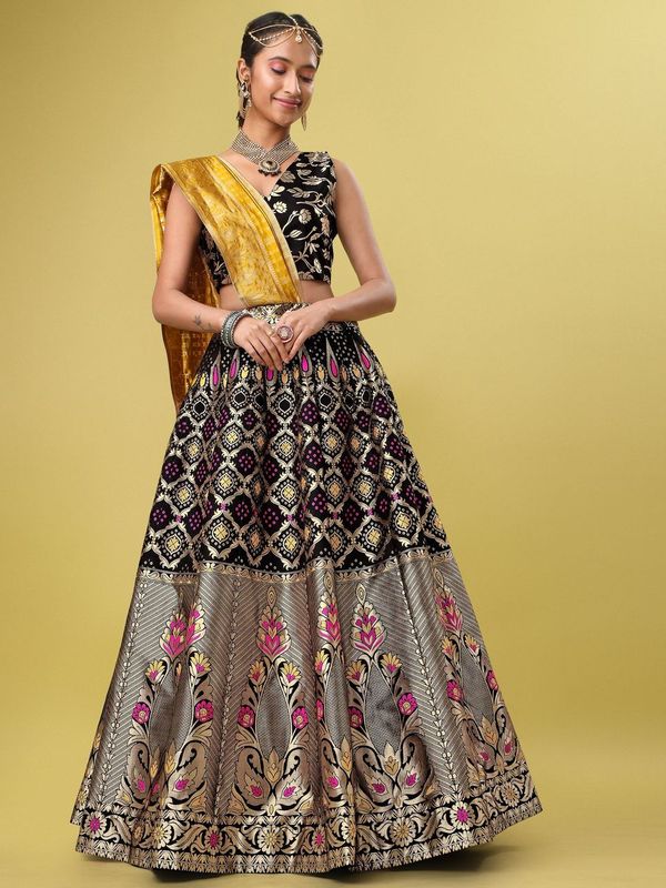 Women Multicolor Embellished  Lehenga