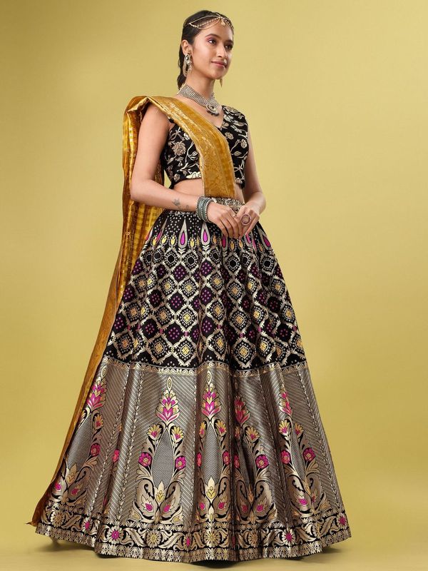 Women Multicolor Embellished  Lehenga