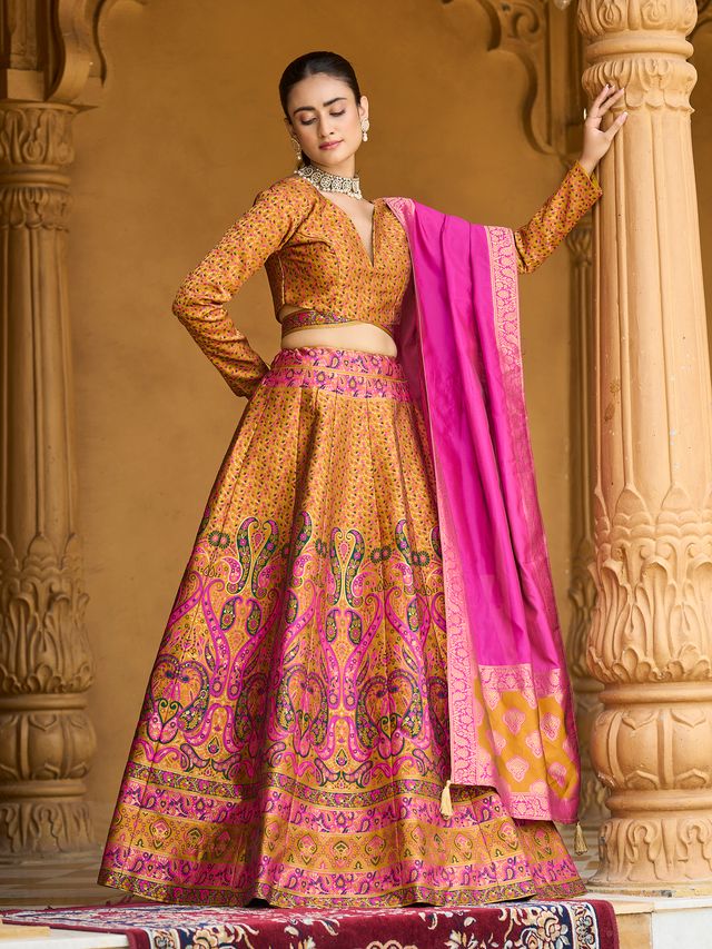 Women's Yellow Kanjiwaram Lehengas